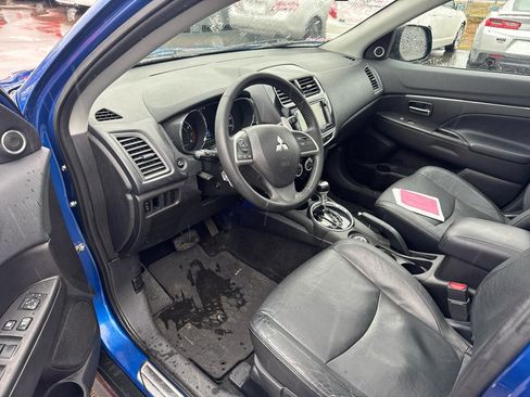 Used 2015 Mitsubishi Outlander Sport SE image 9