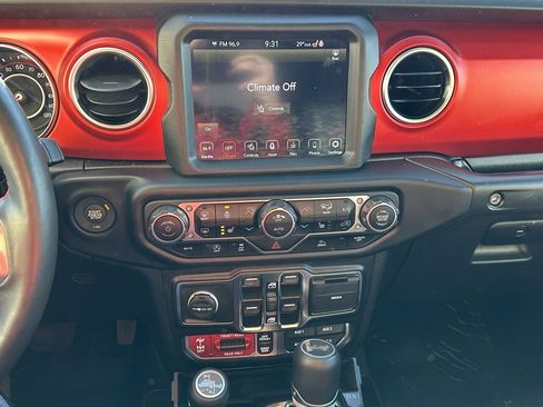 Used 2021 Jeep Wrangler Unlimited Rubicon image 28