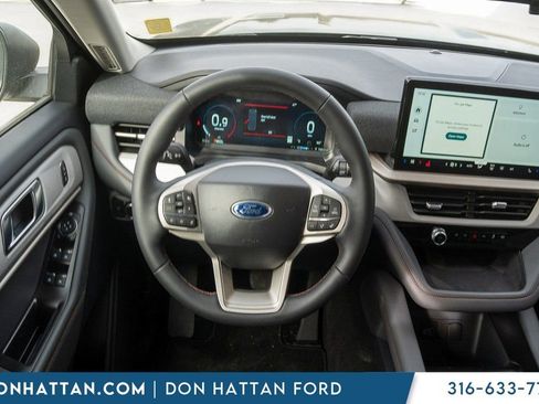New 2026 Ford Explorer Active AWD/4WD image 5