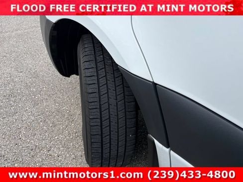 Used 2021 Mercedes-Benz Sprinter 2500 w/ Driver Convenience Package image 32