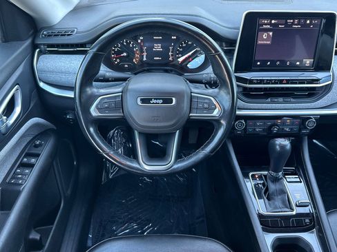 Used 2022 Jeep Compass Latitude w/ Convenience Group image 14