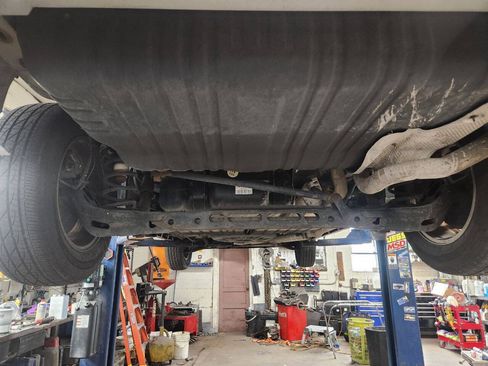Used 2016 Dodge Grand Caravan SXT FWD image 14