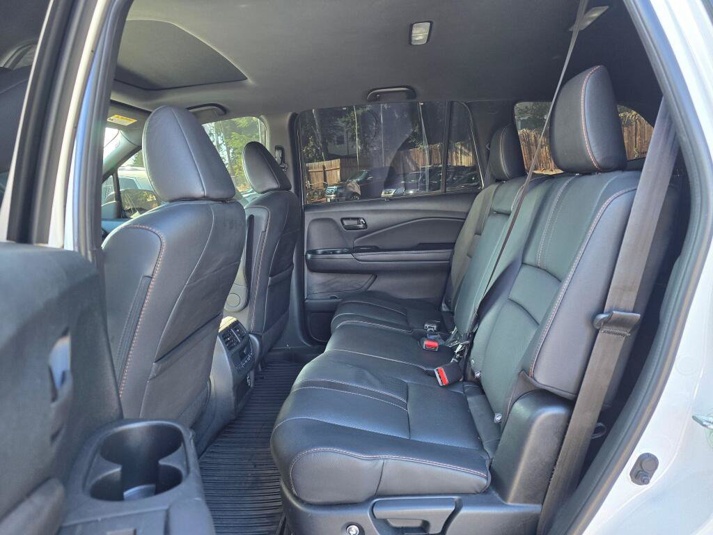 Used 2022 Honda Pilot TrailSport image 4