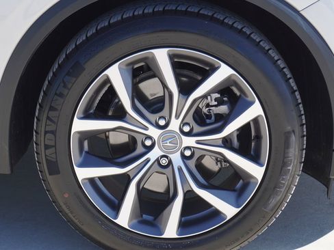 Used 2022 Acura MDX FWD w/ Technology Package image 8