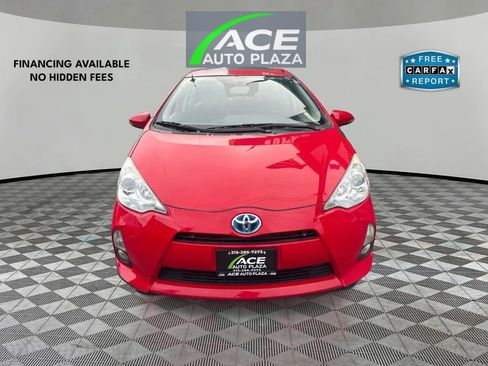 Used 2014 Toyota Prius C Four FWD image 3