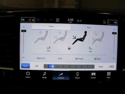 New 2026 Chrysler Voyager LX image 16