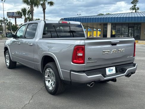 New 2026 RAM 1500 Big Horn AWD/4WD image 4