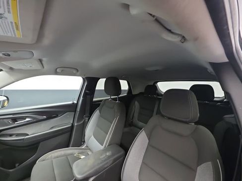 Used 2023 Chevrolet TrailBlazer LT image 44