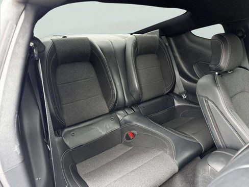 Used 2025 Ford Mustang GT RWD image 42