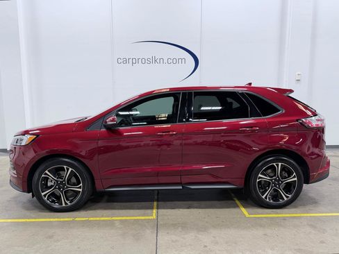 Used 2019 Ford Edge ST w/ Equipment Group 401A AWD/4WD image 4