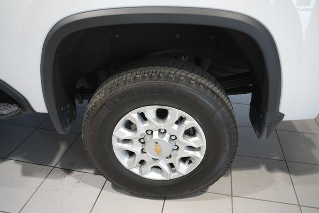 Used 2024 Chevrolet Silverado 2500 LTZ AWD/4WD image 10