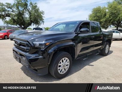 Used 2025 Toyota Tacoma SR5