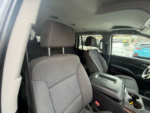 Used 2020 GMC Yukon SLE image 18