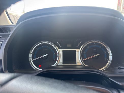 Used 2018 Toyota 4Runner SR5 image 12