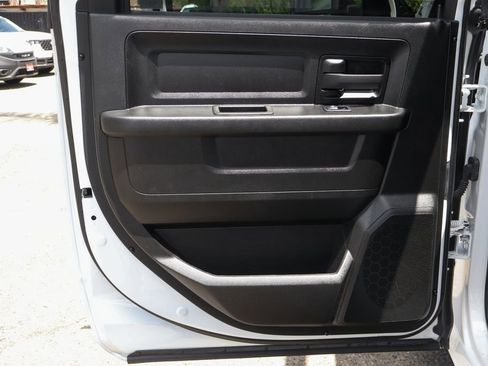 Used 2023 RAM 2500 Tradesman RWD image 40