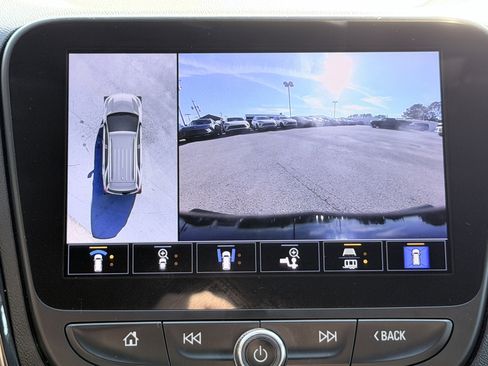 Used 2022 Chevrolet Equinox RS w/ RS Leather Package image 34