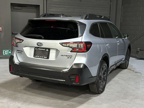 Used 2022 Subaru Outback Onyx Edition XT AWD/4WD image 4