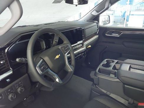 New 2026 Chevrolet Silverado 1500 LT w/ Safety Package AWD/4WD image 2