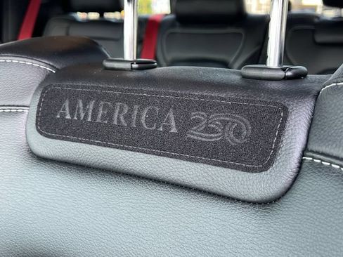 New 2026 RAM 1500 Laramie AWD/4WD image 25