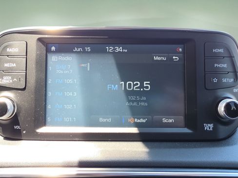 Used 2020 Hyundai Santa Fe SEL w/ Convenience Package AWD/4WD image 22