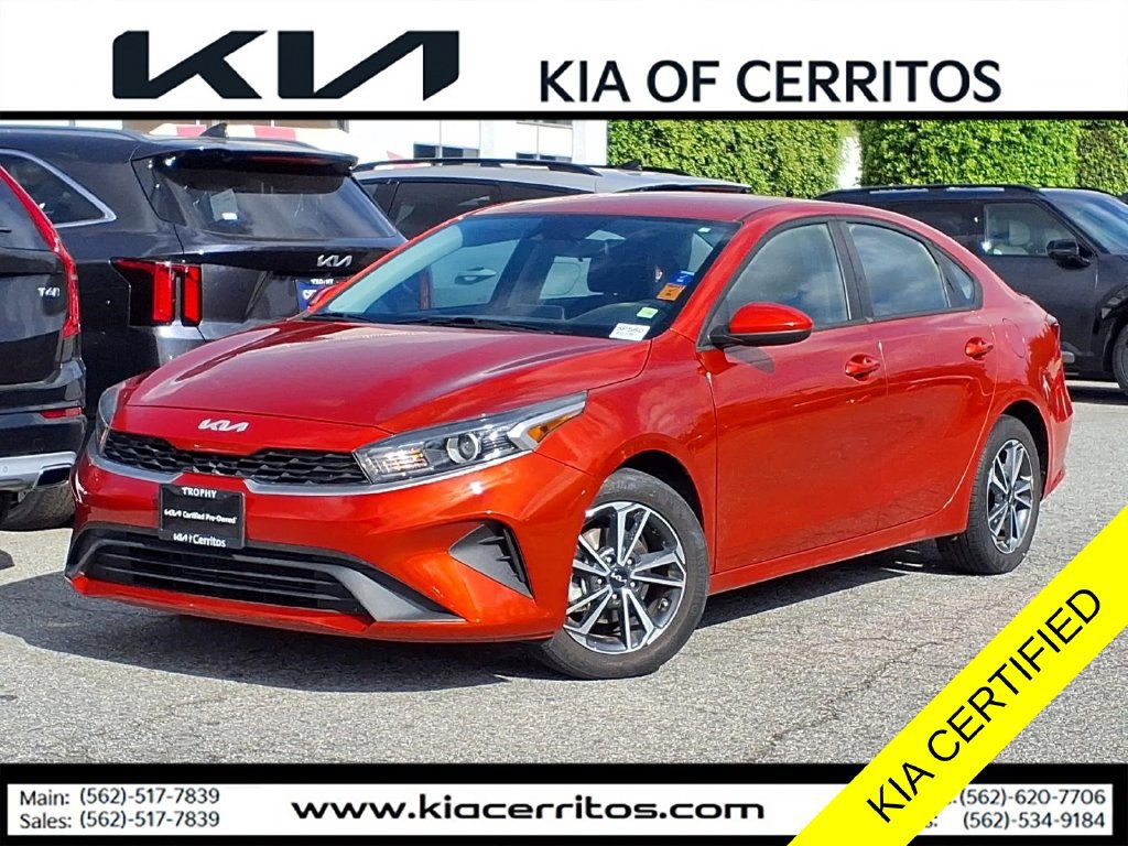 Certified 2022 Kia Forte Sedan FWD image 1