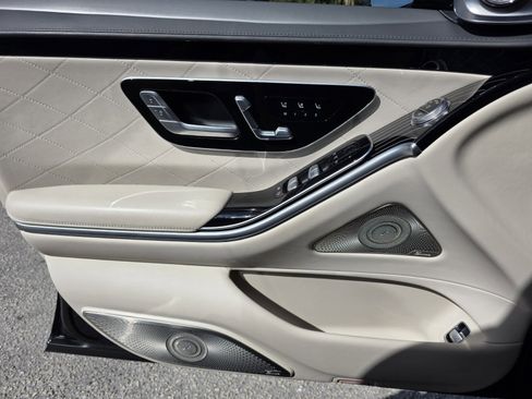 Used 2022 Mercedes-Benz S 580 4MATIC Sedan image 21