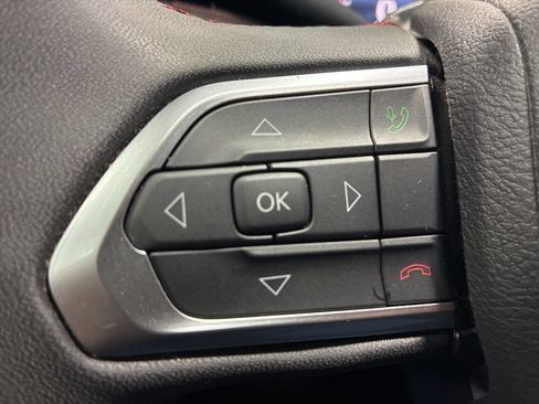 Used 2024 Jeep Compass Trailhawk AWD/4WD image 24
