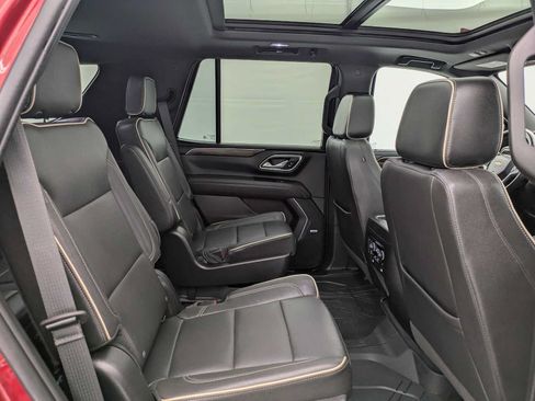 Used 2023 Chevrolet Tahoe Premier AWD/4WD image 21