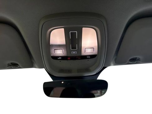 Used 2024 Volvo XC60 B5 Plus AWD/4WD image 26
