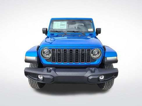 New 2026 Jeep Gladiator Sport image 9