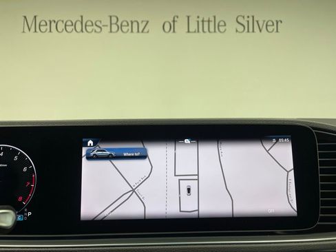 Used 2025 Mercedes-Benz GLE 350 4MATIC image 33