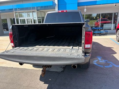 Used 2016 RAM 1500 Express AWD/4WD image 5