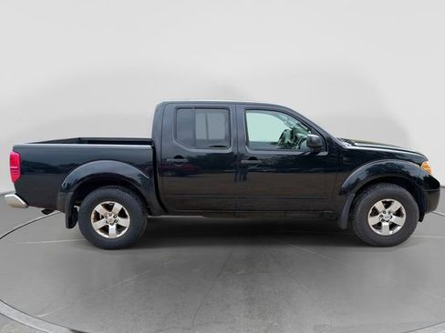 Used 2012 Nissan Frontier SV AWD/4WD image 2