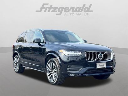Used 2022 Volvo XC90 T6 Momentum w/ Advanced Package