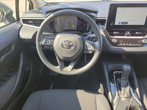 Certified 2026 Toyota Corolla LE w/ LE Premium Package image 21