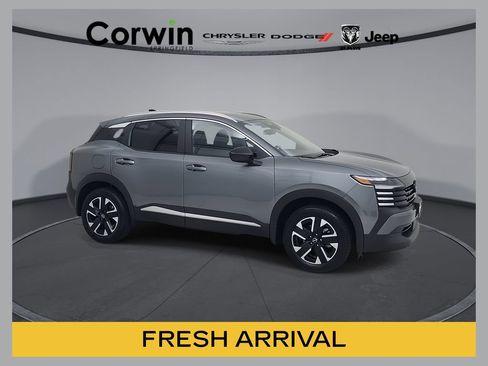 Used 2026 Nissan Kicks SV w/ SV Premium Package AWD/4WD image 1