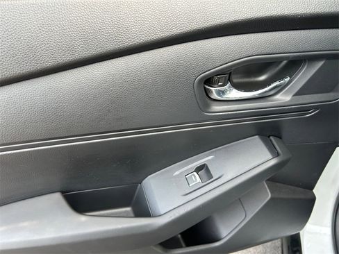 Used 2023 Honda Accord Sport image 18