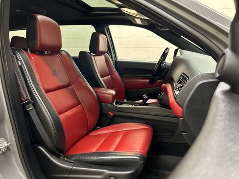 Used 2022 Dodge Durango R/T w/ Blacktop Package AWD/4WD image 12