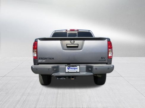 Used 2019 Nissan Frontier SV w/ Value Truck Package image 4