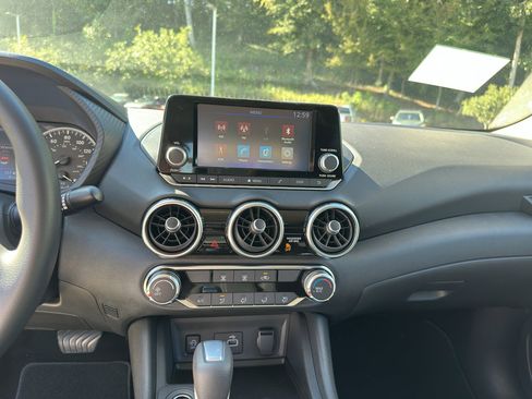 New 2025 Nissan Sentra S image 19