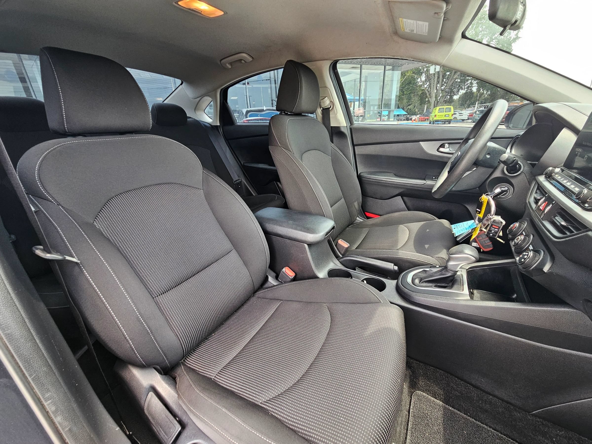 Used 2021 Kia Forte Sedan FWD image 8