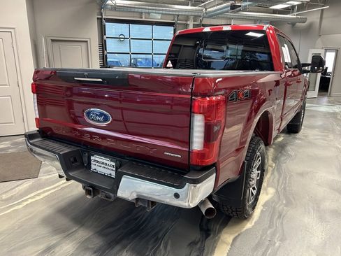 Used 2017 Ford F250 Lariat w/ Lariat Ultimate Package image 31
