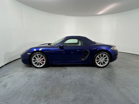 Used 2021 Porsche 718 Boxster S RWD image 27