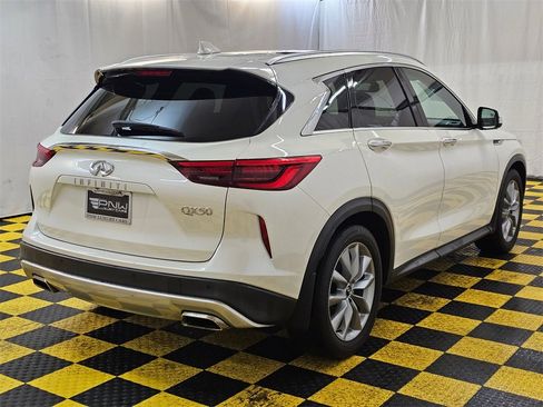 Used 2019 INFINITI QX50 Essential w/ Cargo Package image 3