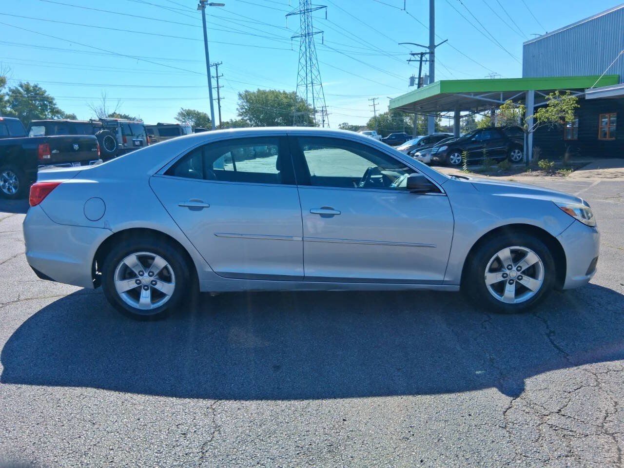 Used 2013 Chevrolet Malibu LS w/ Protection Package FWD image 4