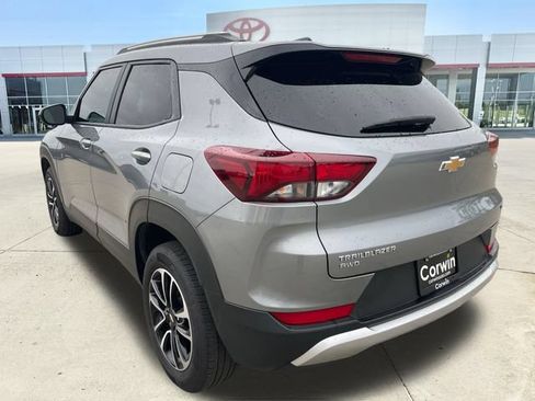 Used 2025 Chevrolet TrailBlazer LT AWD/4WD image 7