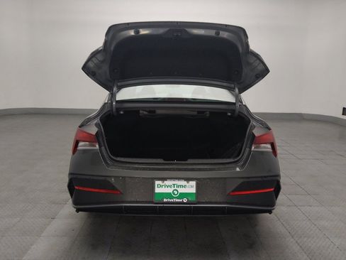 Used 2024 Hyundai Elantra SE FWD image 29