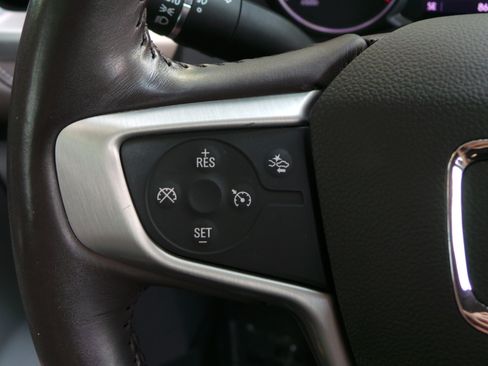 Used 2022 GMC Acadia SLT FWD image 32