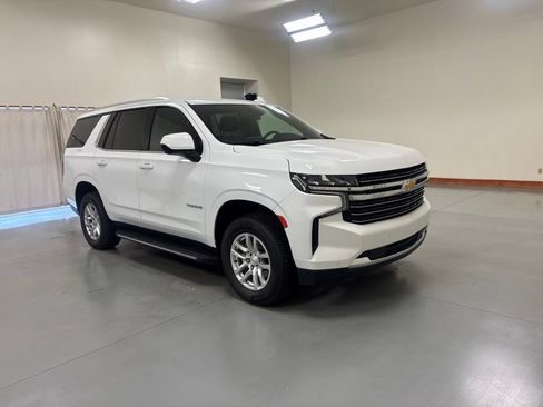 Used 2024 Chevrolet Tahoe LT AWD/4WD image 2