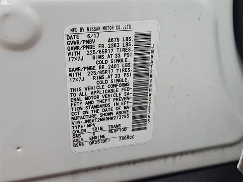 Used 2017 Nissan Rogue SV w/ Sun & Sound Touring Package image 33